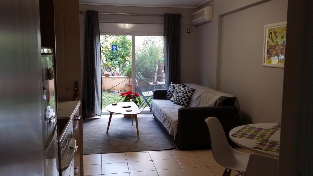 Athenian Apartment With Garden, Near Metro Station Chalandri Nu 3 Exterior foto